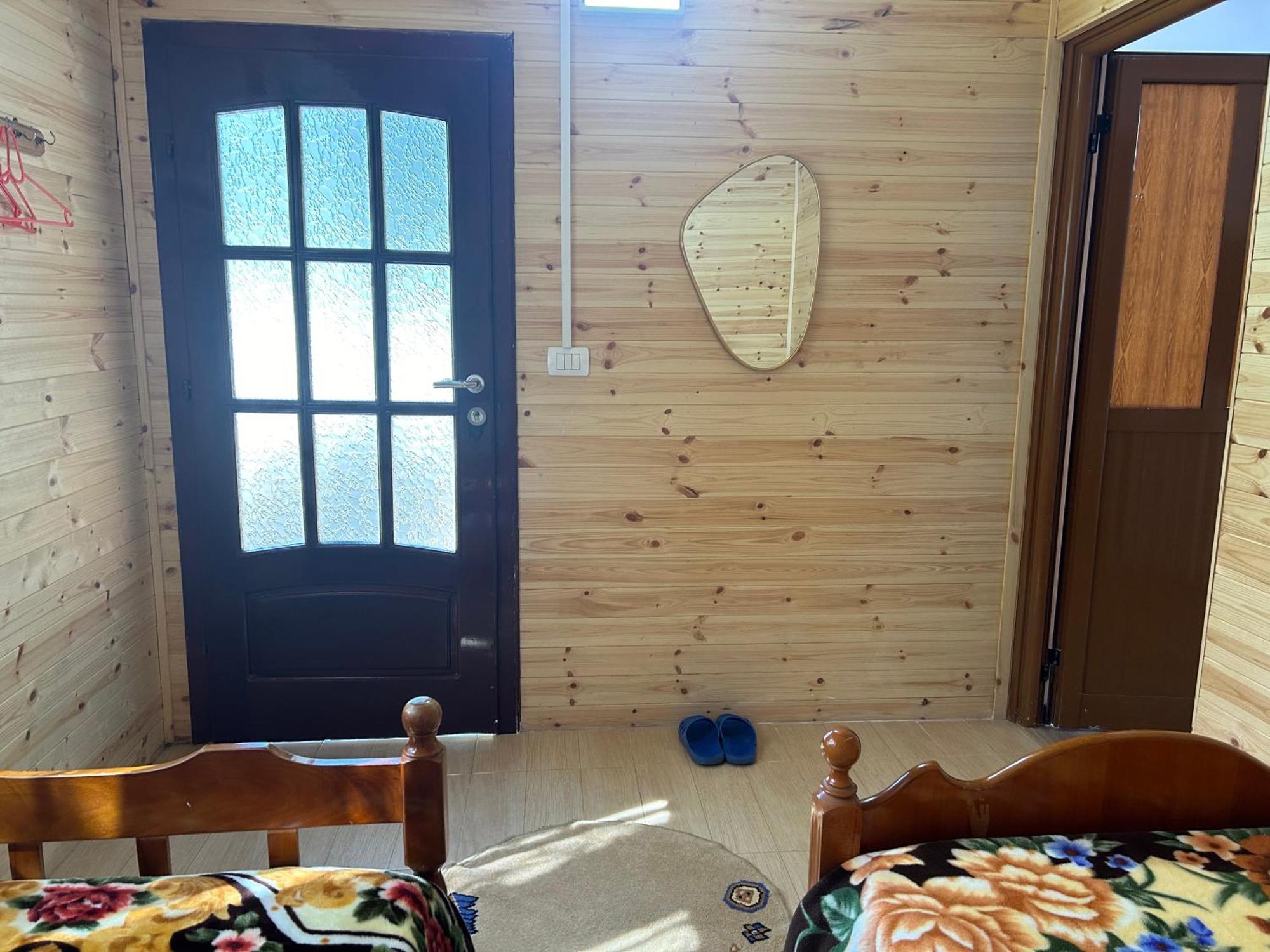 Bujtina Uji I Panjes, Log Cabins Dukat Buitenkant foto